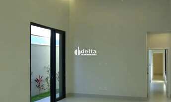 Imagem 6: Casa residencial com 3 suítes disponível para venda no bairro Novo Mundo em Uberlândia-MG