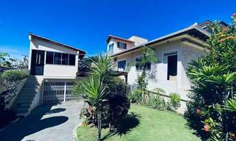 Imagem: Casa de 313m² com 4 quartos sendo 1 suíte