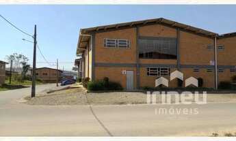 Imagem: GALPÃO ARAQUARI - SC