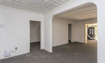 Imagem 5: Imóvel para aluguel possui 160 metros quadrados com 3 quartos em Mont Serrat - Porto Alegr