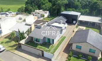 Imagem 2: Casa de Alvenaria - Venda - 03 dormitórios - 306m2 - Semi Mobiliada - Galpão - Rua Pedro F