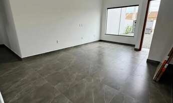 Imagem 2: Casa com 2 dormitórios e 3 vagas de garagem em Barra Velha/SC