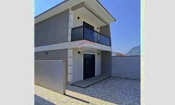 Imagem: Casa duplex com dois dormitórios com banheiro