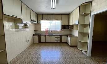 Imagem 5: SOBRADO COM ENTRADA COMPARTILHADA PARA LOCAÇÃO NA VILA AIELO - JUNDIAÍ/SP