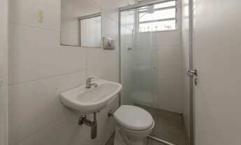 Imagem 5: Apartamento de frente com 2 quartos e vaga no Centro para venda