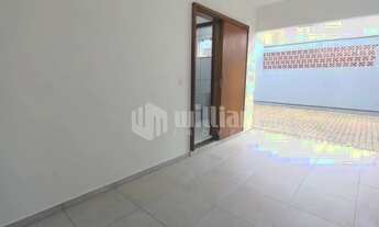 Imagem 2: CASA COM 2 QUARTOS