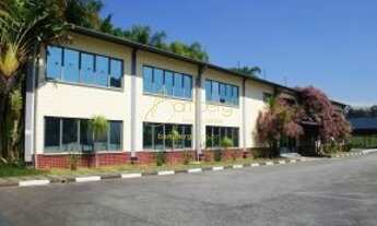 Imagem 2: ÁREA TOTAL DE TERRENO.17.771M². ÁREA TOTAL CONSTRUÍDA 3.383M² EM BARUERI