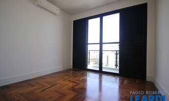 Imagem 5: COBERTURA - MOEMA PÁSSAROS - SP