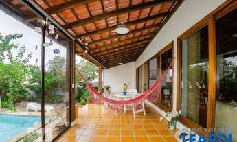 Imagem: SOBRADO - AGRONÔMICA - SC