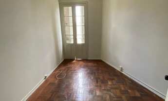 Imagem 3: Apartamento para aluguel possui 50 metros quadrados com 1 quarto em Petrópolis - Porto Ale