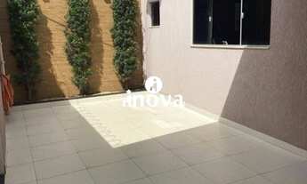 Imagem 2: Casa à venda, 2 quartos, 3 vagas, Maria Alice, Jardim - Uberaba/MG