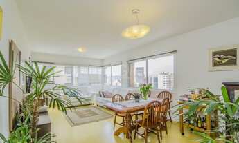 Imagem 2: Porto Alegre - Apartamento Padrão - Petrópolis