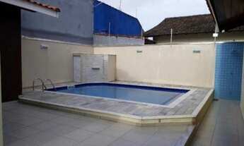 Imagem 2: Casa a venda no Japiim com Piscina. A vista ou Parcelada