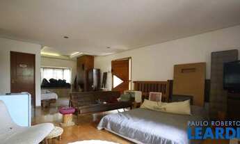 Imagem 2: SOBRADO - INSTITUTO DE PREVIDÊNCIA - SP