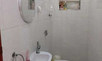 Imagem 7: Sobrado á venda, 3 dormitórios, sendo 1 suite, 1 sala de visita e 1 sala de jantar, cozinh