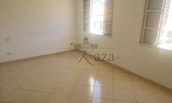 Imagem 5: Casa - Residencial União - 3 Dormitórios OPORTUNIDADE - 200m²