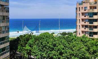 Imagem 6: Apartamento para venda possui 162 metros quadrados com 4 quartos