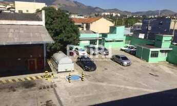 Imagem 2: VENDO GALPÃO/DEPÓSITO/ARMAZÉM - NO JACAREZINHO / BENFICA - RIO DE JANEIRO - RJ