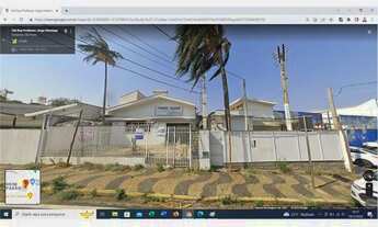 Imagem: Casa comercial na região do castelo, com