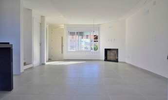 Imagem: Sobrado novo, 03 dormitórios, todos suíte!