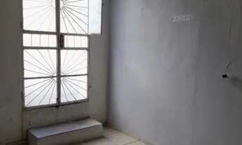 Imagem: Kitinet em Petrópolis (Incluso Luz e água)