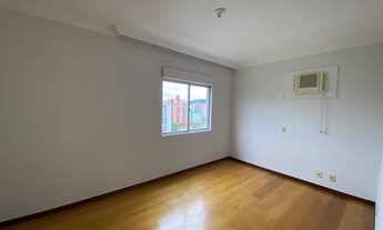 Imagem 7: Amplo apartamento com 125 m² privativos para locação no Anita Garibaldi