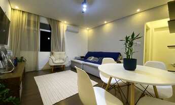 Imagem 2: Apartamento 2 Dormitórios no Itararé em São Vicente Reformado e Modernizado