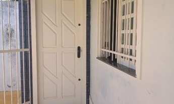 Imagem 4: Casa Solta 200 Metros com 1 Suíte Bairro Aeroporto e 1 Vaga de garagem