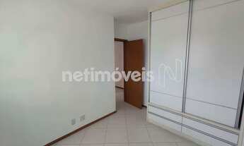 Imagem 6: Excelente apartamento 4 quartos sendo 1 suite com duas vagas soltas, sol da manhã, 1° quad