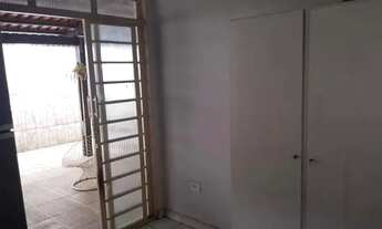 Imagem 6: Casa para Venda em Goiânia, Jardim América, 4 dormitórios, 1 suíte, 2 banheiros, 2 vagas