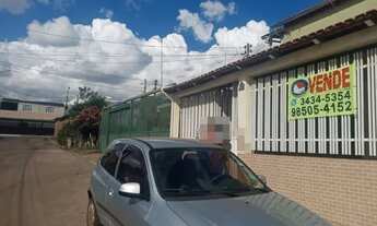 Imagem 7: CRECI 19258 8ª R/DF Paulo Cezar Reduzino vende sobrado na Qd. 405 no Recanto das Emas-Bras