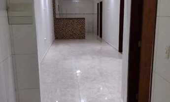 Imagem 2: Casa 1° Andar, 3 quartos, 1 suíte, banheiro social, bem localizada