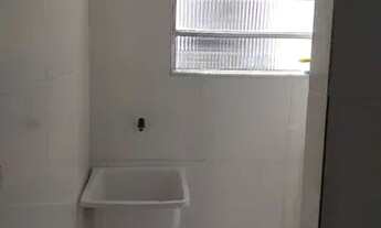 Imagem 2: Casa em itapoan Casa com 2 dormitórios