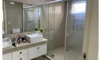 Imagem 7: Apartamento para venda possui 194 metros quadrados com 4 quartos