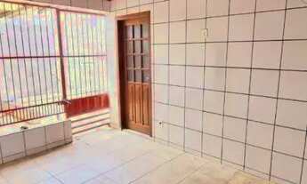 Imagem 3: CASA A VENDA, ZONA SUL, 150 METROS DA JATUARANA, 4 QUARTOS, SENDO 2 SUITES