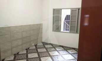 Imagem 5: Casa térrea com 2 quartos, sala, cozinha, banheiro, área de serviço e 3 vagas de garagem