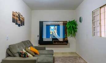 Imagem 2: Casa para Aluguel - Cidade Satélite íris, 2 Quartos, 140 m2