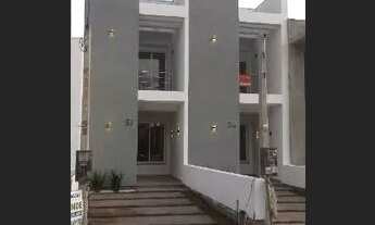 Imagem 2: Casa em Hípica Casa com 2 dormitórios