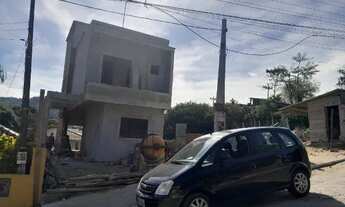 Imagem 6: Casa nova sobrado com 04 dormitórios sendo 01 suite e 01 demi suite em Florianópolis