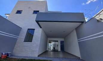 Imagem 2: Sobrado Campos do Jordão com 3 Quartos, 1 Suíte, Anápolis - Go