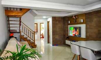 Imagem 2: Lindo sobrado com 3 dormitórios á venda no bairro Hípica