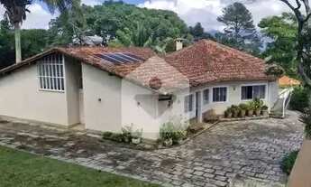 Imagem: Casa para venda com 5 quartos, 8140m²