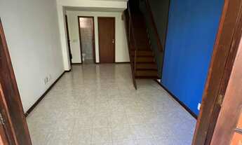 Imagem 4: Ótima casa duplex em condomínio com apenas 8 casas pra quem procura um lugar de paz