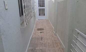 Imagem 6: Alugo apartamento tipo casa terreo de fundos 2 quartos na rua Guatemala Penha Circular