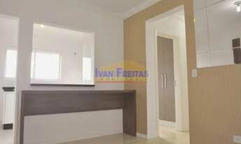 Imagem 5: Amplo apartamento semimobiliado com sacada no Novo Mundo