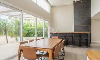 Imagem 7: Casa em Condomínio com 249m² e 3 dormitórios, 3 suítes, 4 vagas no bairro Alphaville em Po