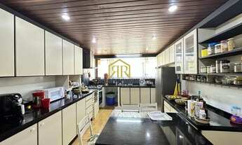 Imagem 7: Casa com 06 Dorm. 01 Suíte Na Trindade