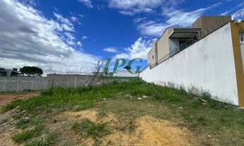 Imagem: Lote com 276m² escriturado e registrado