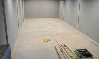 Imagem 7: BARRACÃO COM MESANINO