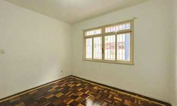 Imagem 3: Apartamento de 02 dormitorios com sacada para locação